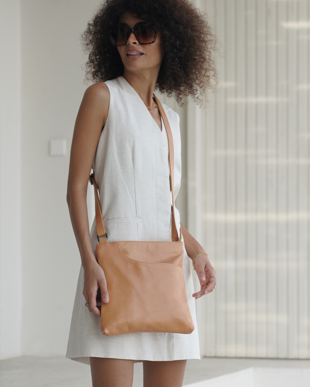 Almond Bare Leather Betty Bag