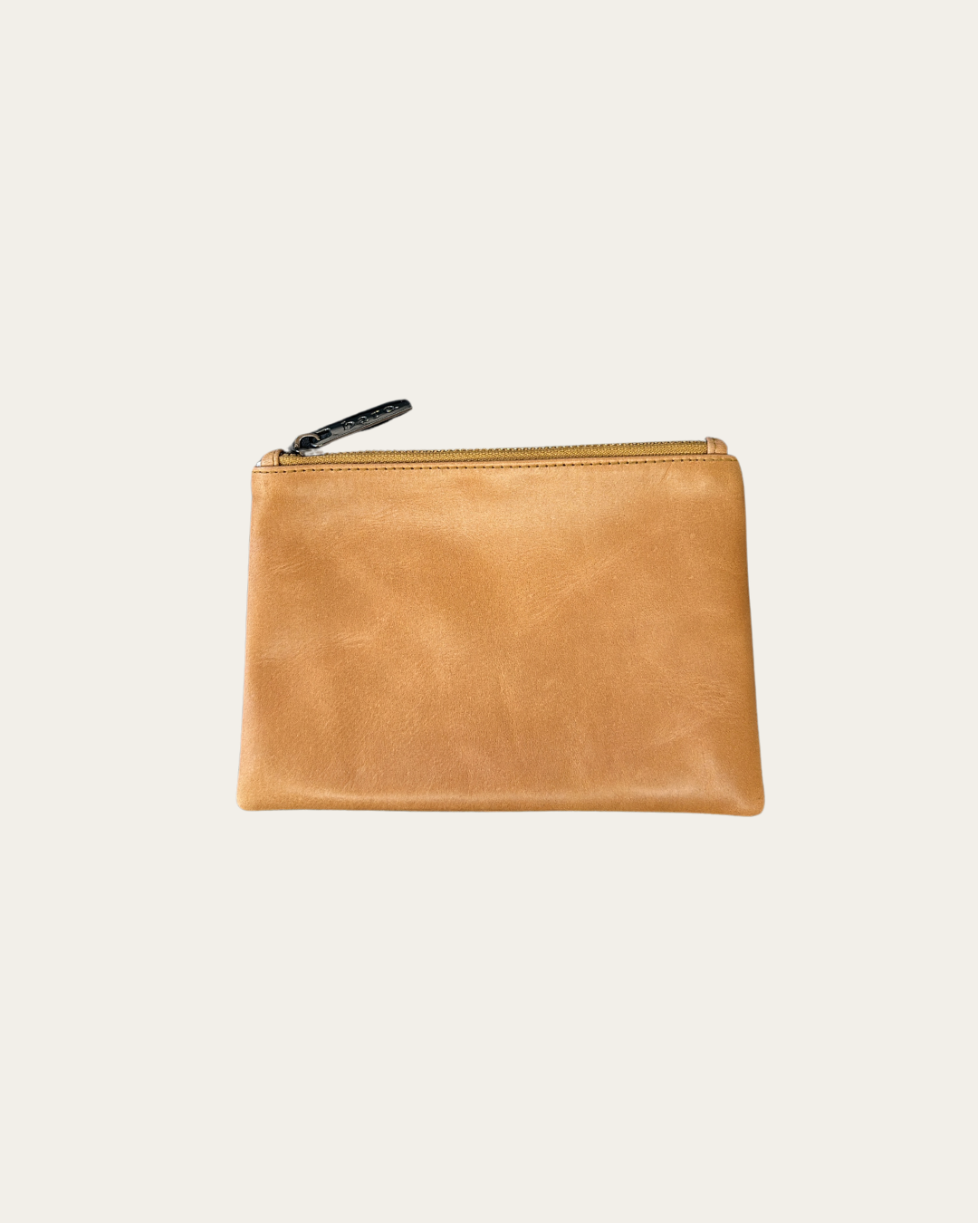 Almond Leather Bare purse with zip