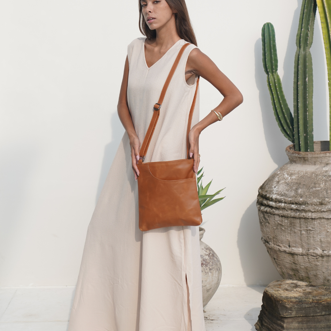Camel Bare Leather Betty Bag