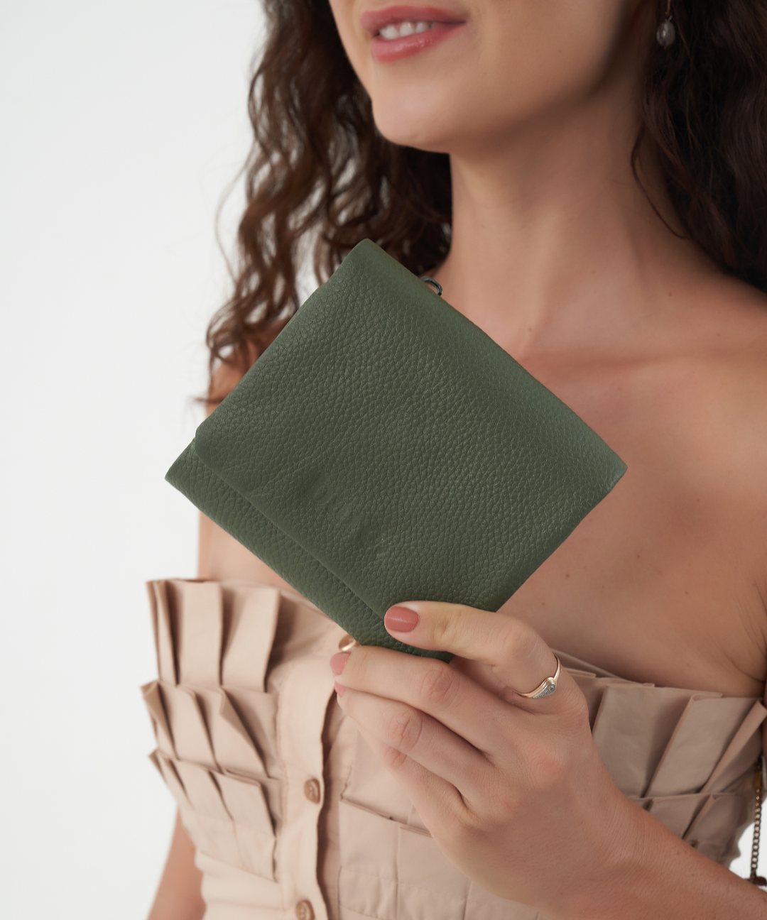 Olive Bare Leather Minnie Purse